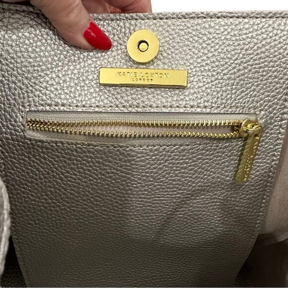 Katie Loxton Chloe bucket draw cord hobo shoulder bag with adjustable strap - Picture 6 of 12